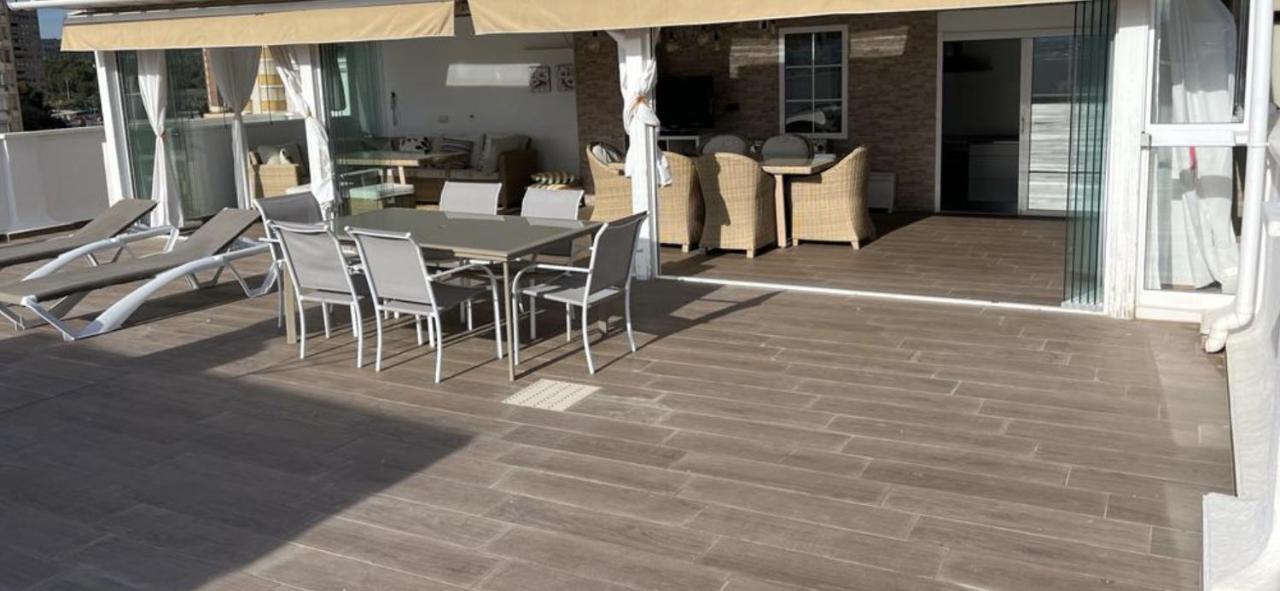 Atico Con Enorme Terraza Y Chill Out Particular Apartment Бенидорм Екстериор снимка